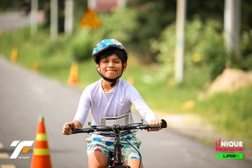 Ảnh sự kiện VIETNAM TRIFACTOR 2026 - efcd55ddf05f454133fa5c6947e8177d.jpg