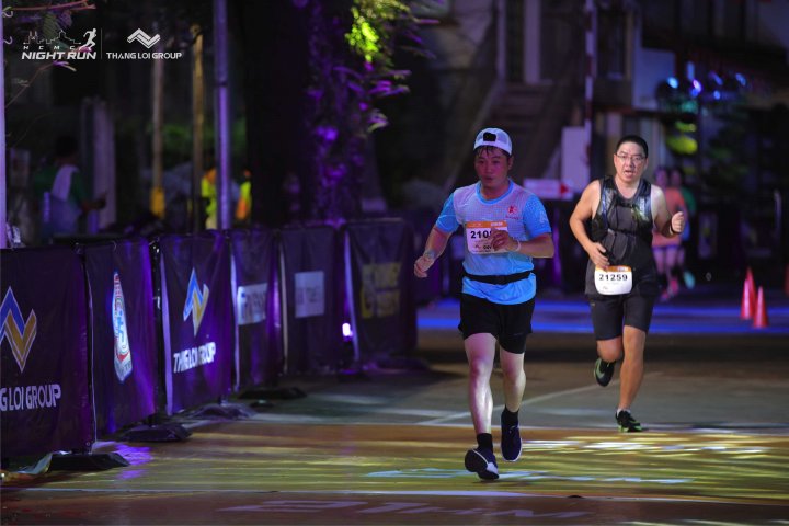 HCMCity Night Run - Ảnh #9033