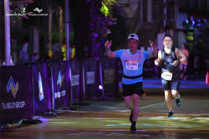 HCMCity Night Run - Ảnh #9055