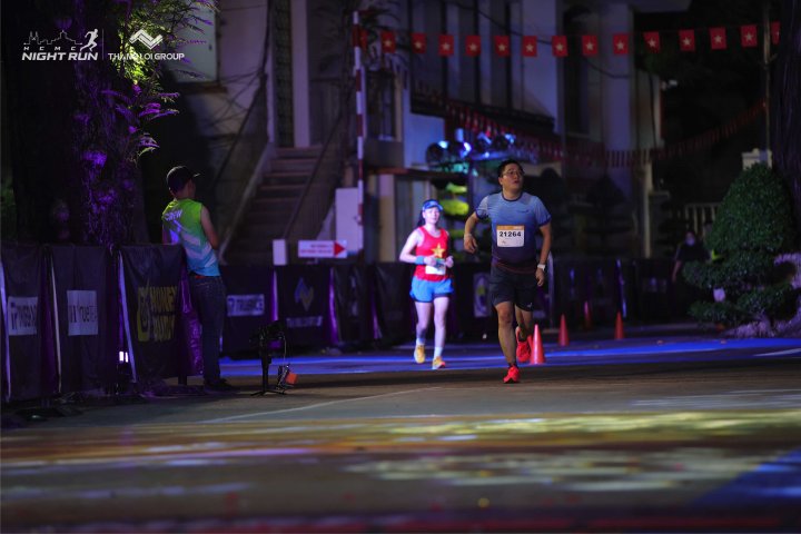 HCMCity Night Run - Ảnh #8923