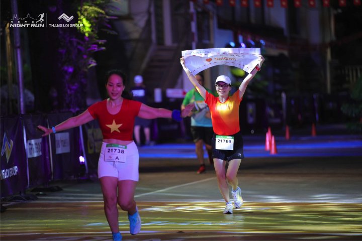HCMCity Night Run - Ảnh #8643