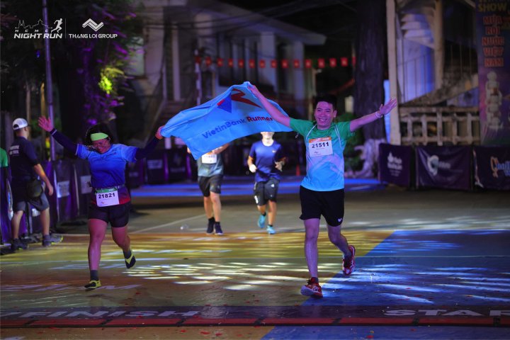 HCMCity Night Run - Ảnh #9608