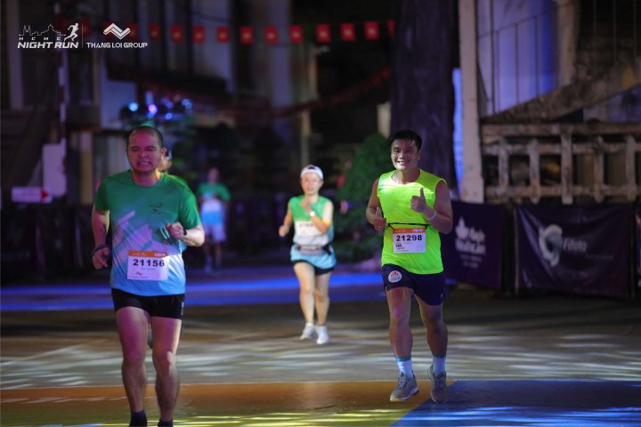 HCMCity Night Run - Ảnh #9133