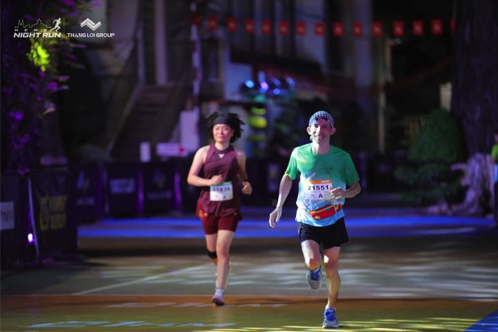 HCMCity Night Run - Ảnh #8829