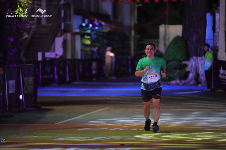 HCMCity Night Run - Ảnh #10468