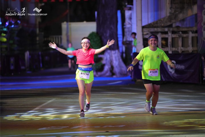 HCMCity Night Run - Ảnh #9079