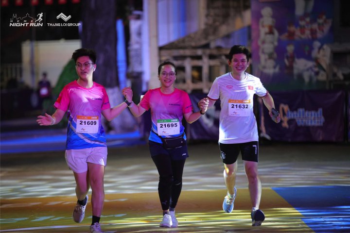 HCMCity Night Run - Ảnh #9391