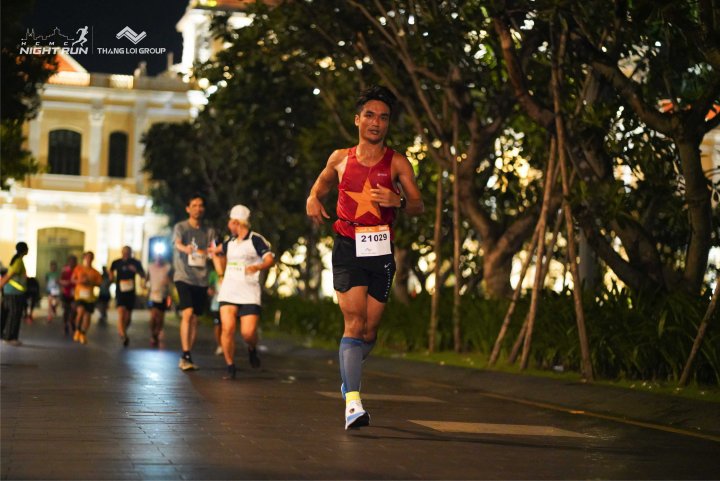 HCMCity Night Run - Ảnh #9143