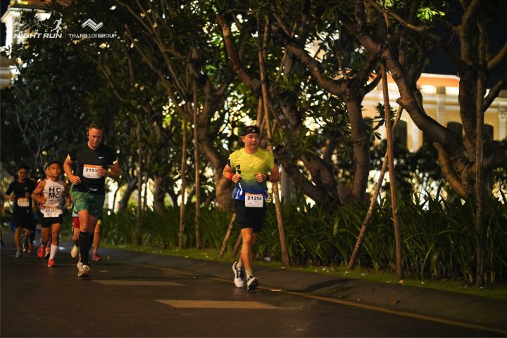 HCMCity Night Run - Ảnh #9398