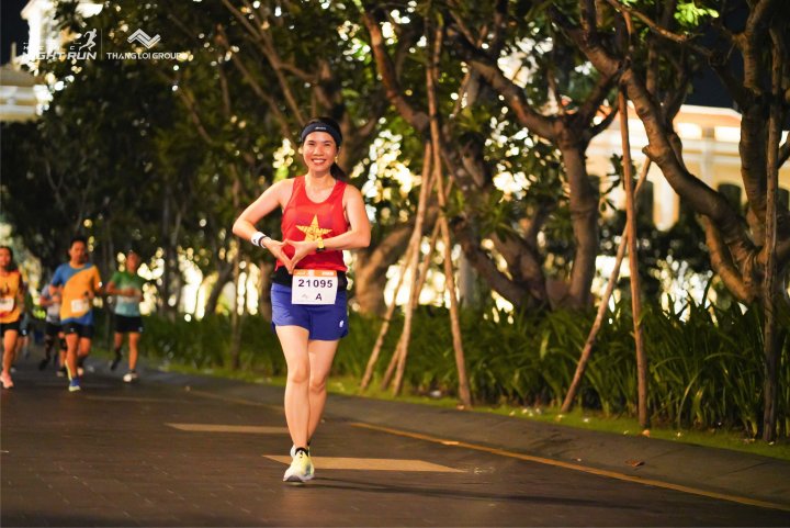 HCMCity Night Run - Ảnh #9555
