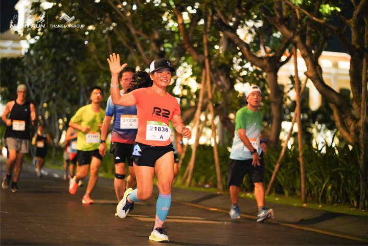 HCMCity Night Run - Ảnh #9736