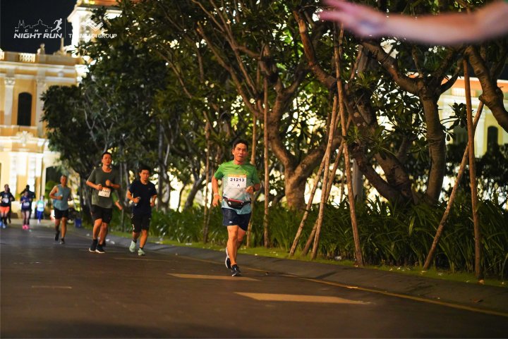 HCMCity Night Run - Ảnh #10623