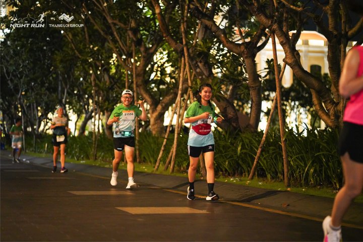 HCMCity Night Run - Ảnh #10816