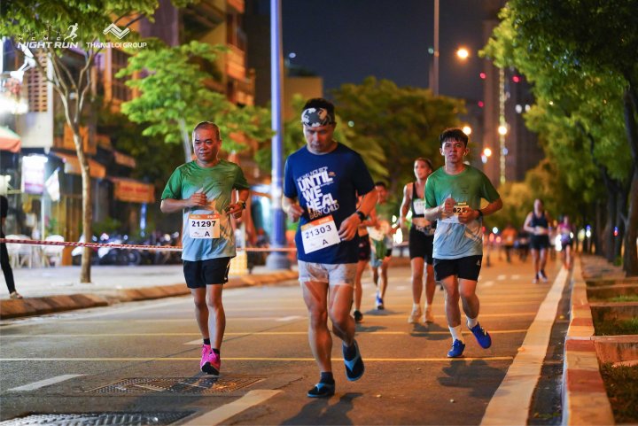 HCMCity Night Run - Ảnh #8455