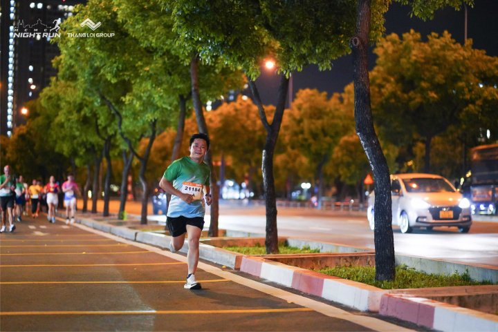 HCMCity Night Run - Ảnh #11016
