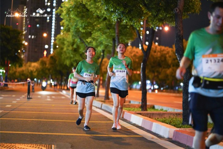 HCMCity Night Run - Ảnh #9478