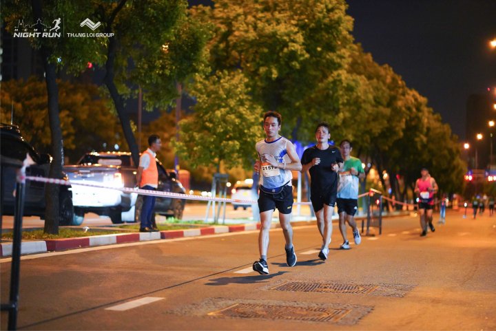 HCMCity Night Run - Ảnh #8548