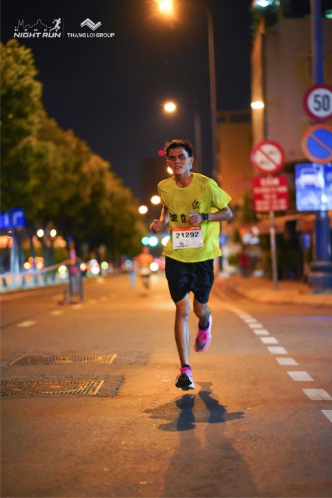 HCMCity Night Run - Ảnh #9048