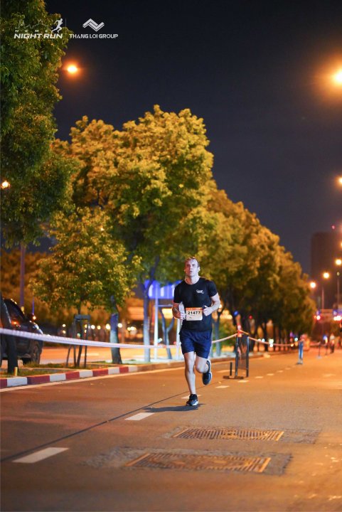 HCMCity Night Run - Ảnh #9497