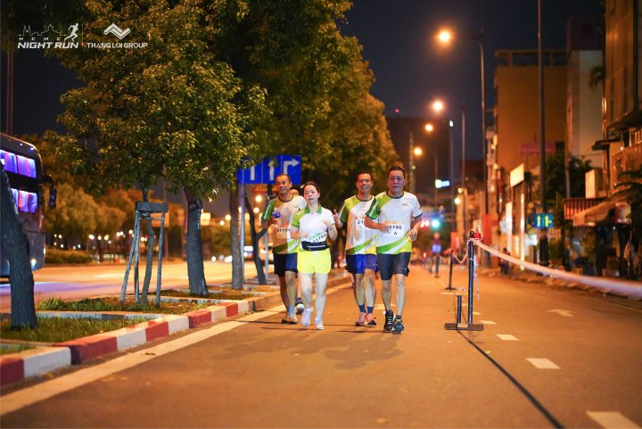 HCMCity Night Run - Ảnh #9424