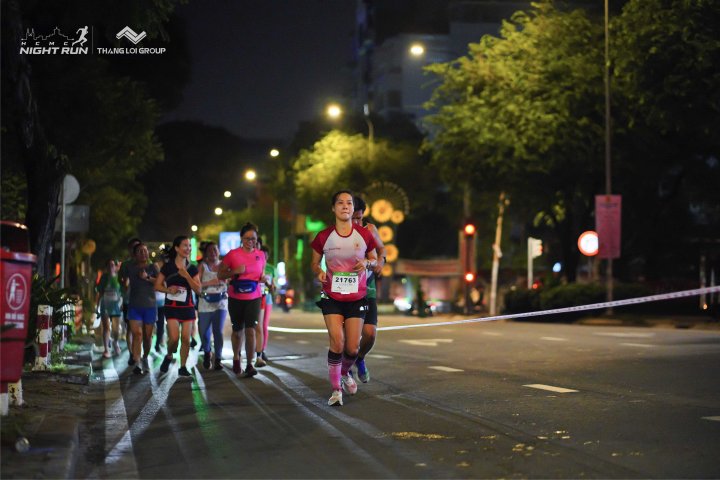 HCMCity Night Run - Ảnh #9327